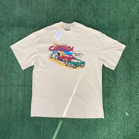 Gallery dept tshirt - Picture 1 of 3